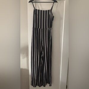 Pull&Bear Knit Jumpsuit, Size L (EU 40 / US 8), Soft & Stretchy